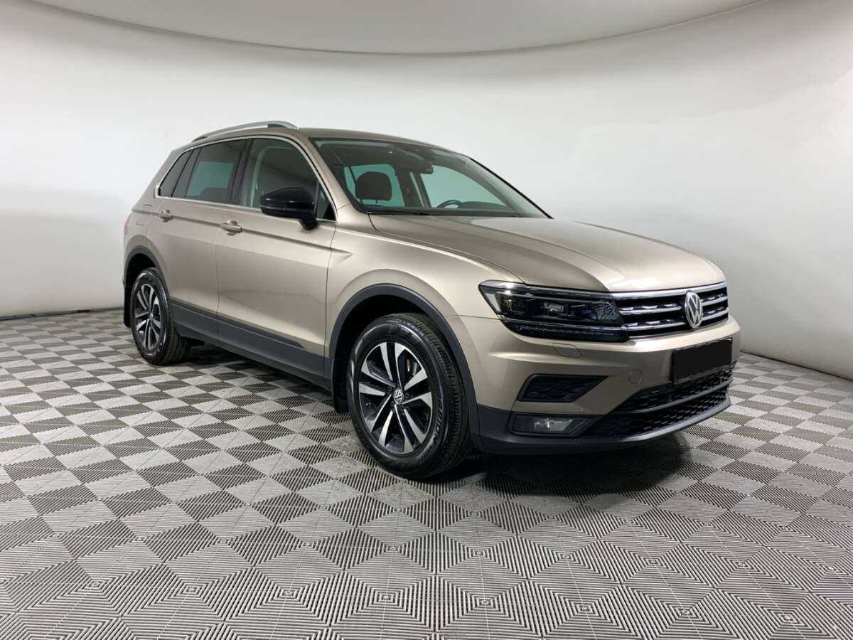 Volkswagen Tiguan, 2020 - фото №3