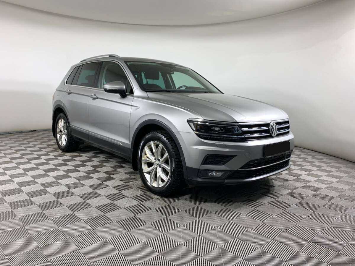 Volkswagen Tiguan, 2018 - фото №2