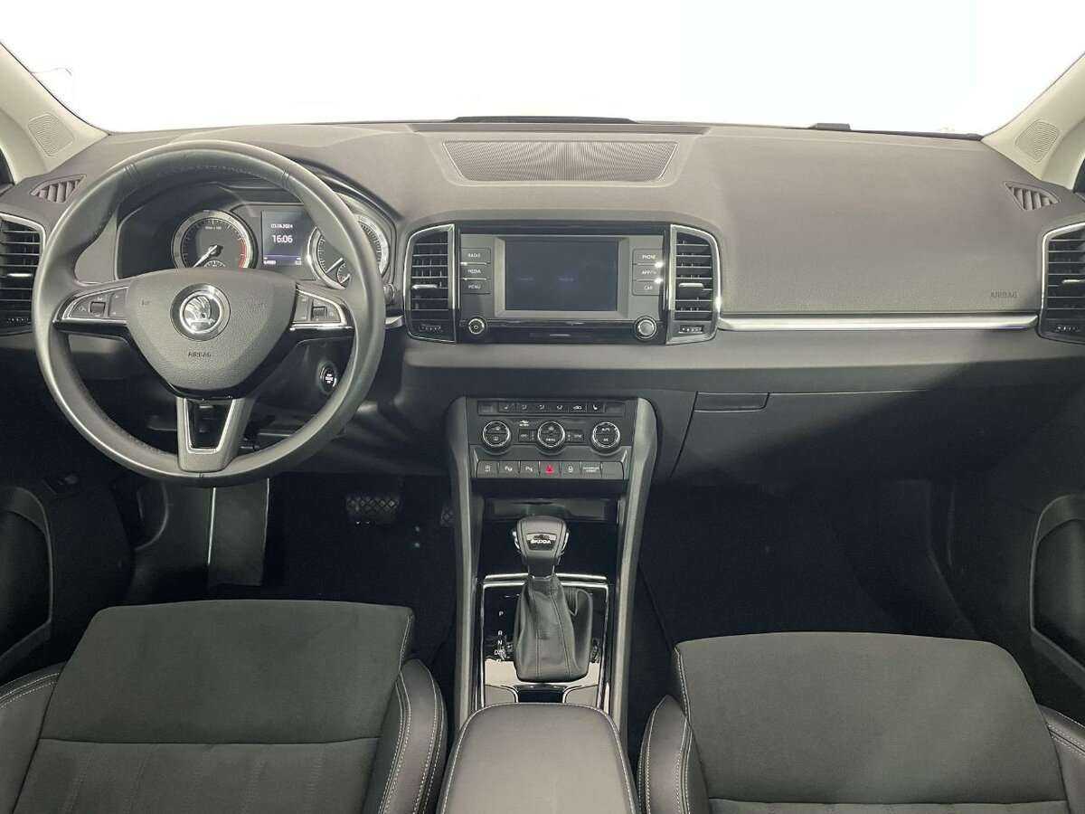 Skoda Karoq, 2020 - фото №4
