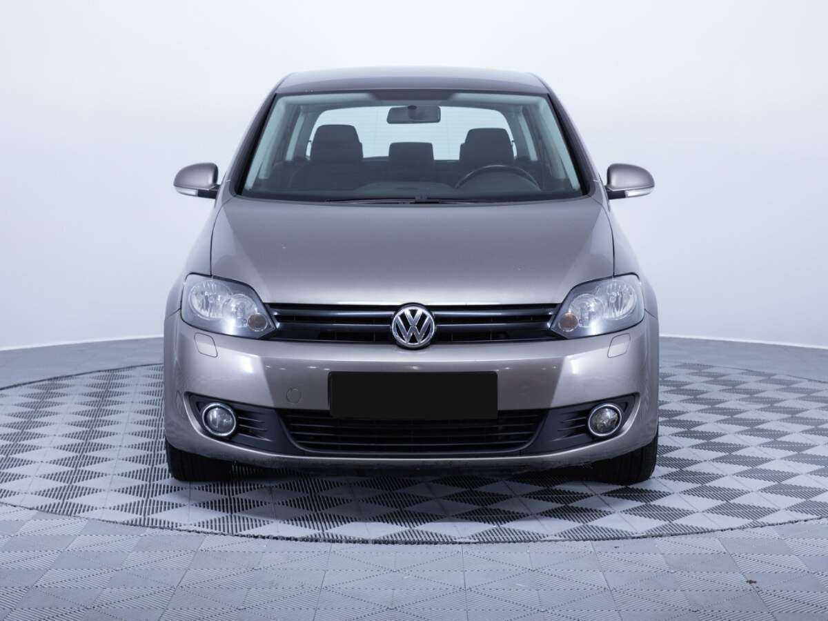 Volkswagen Golf Plus, 2012 - фото №2