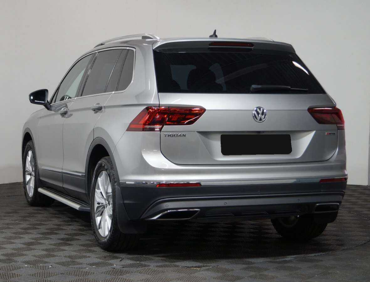 Volkswagen Tiguan, 2018 - фото №3
