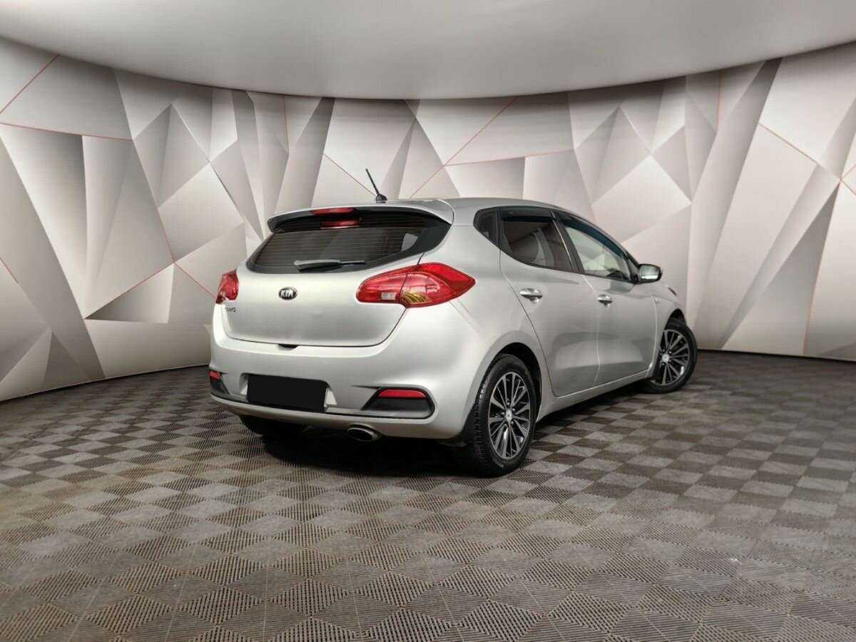 Kia Ceed, 2013 - фото №2