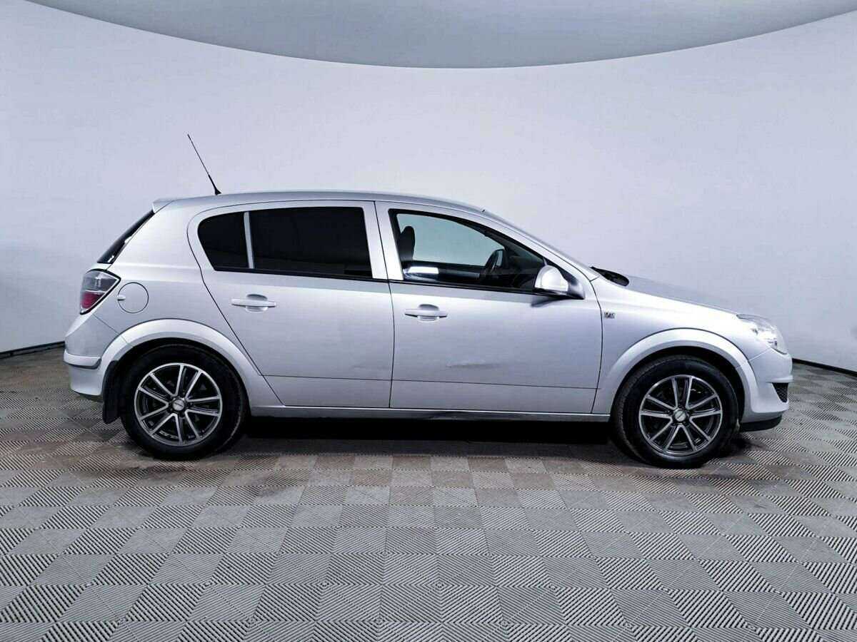 Opel Astra, 2013 - фото №4