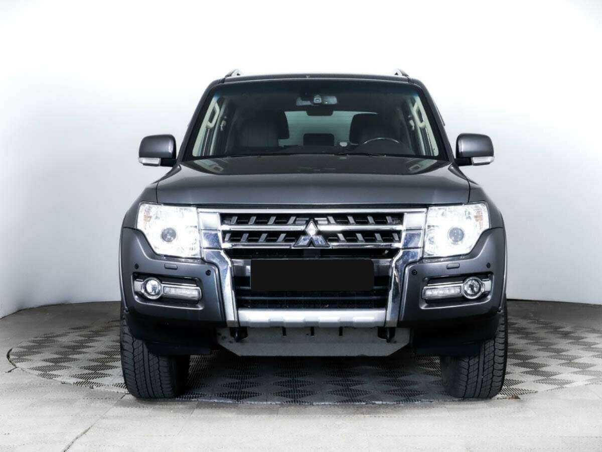 Mitsubishi Pajero, 2018 - фото №2