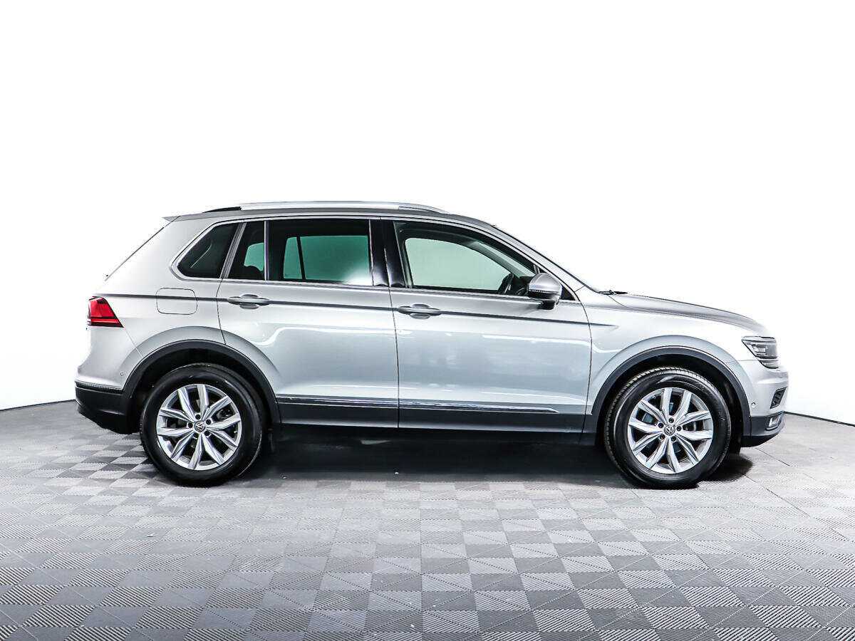 Volkswagen Tiguan, 2018 - фото №4