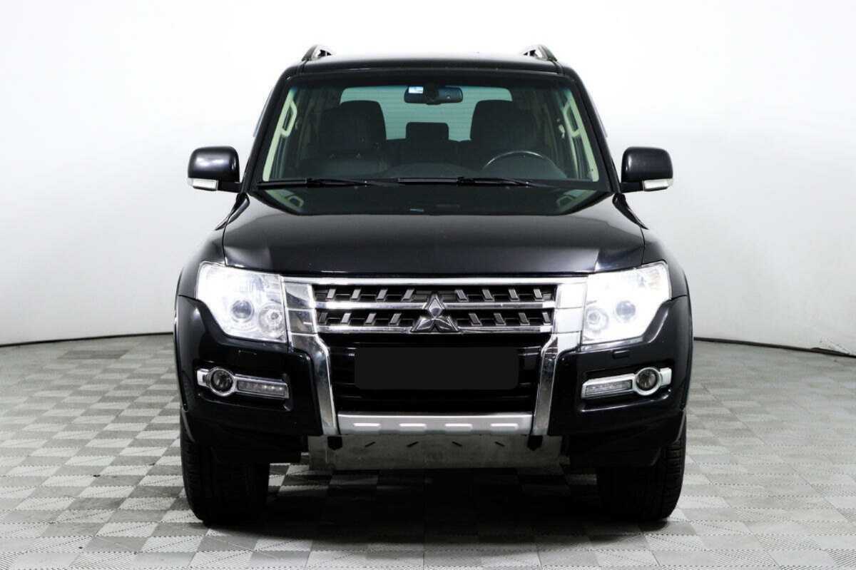 Mitsubishi Pajero, 2018 - фото №2