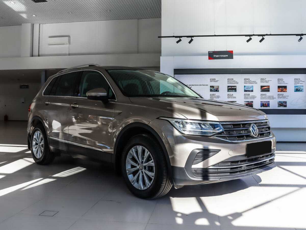 Volkswagen Tiguan, 2021 - фото №3