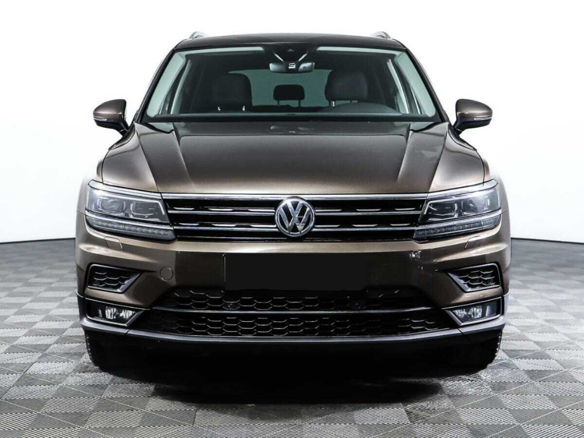 Volkswagen Tiguan, 2019 - фото №2