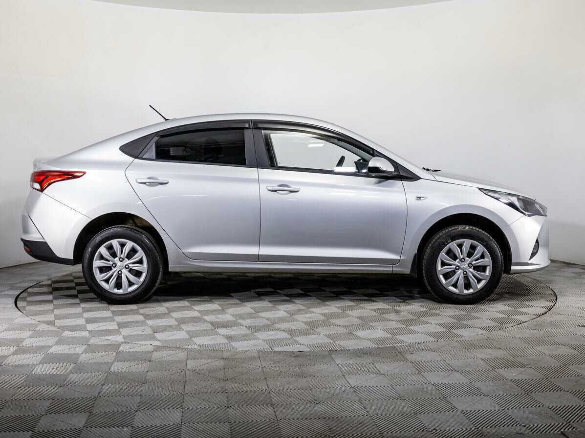 Hyundai Solaris, 2022 - фото №4