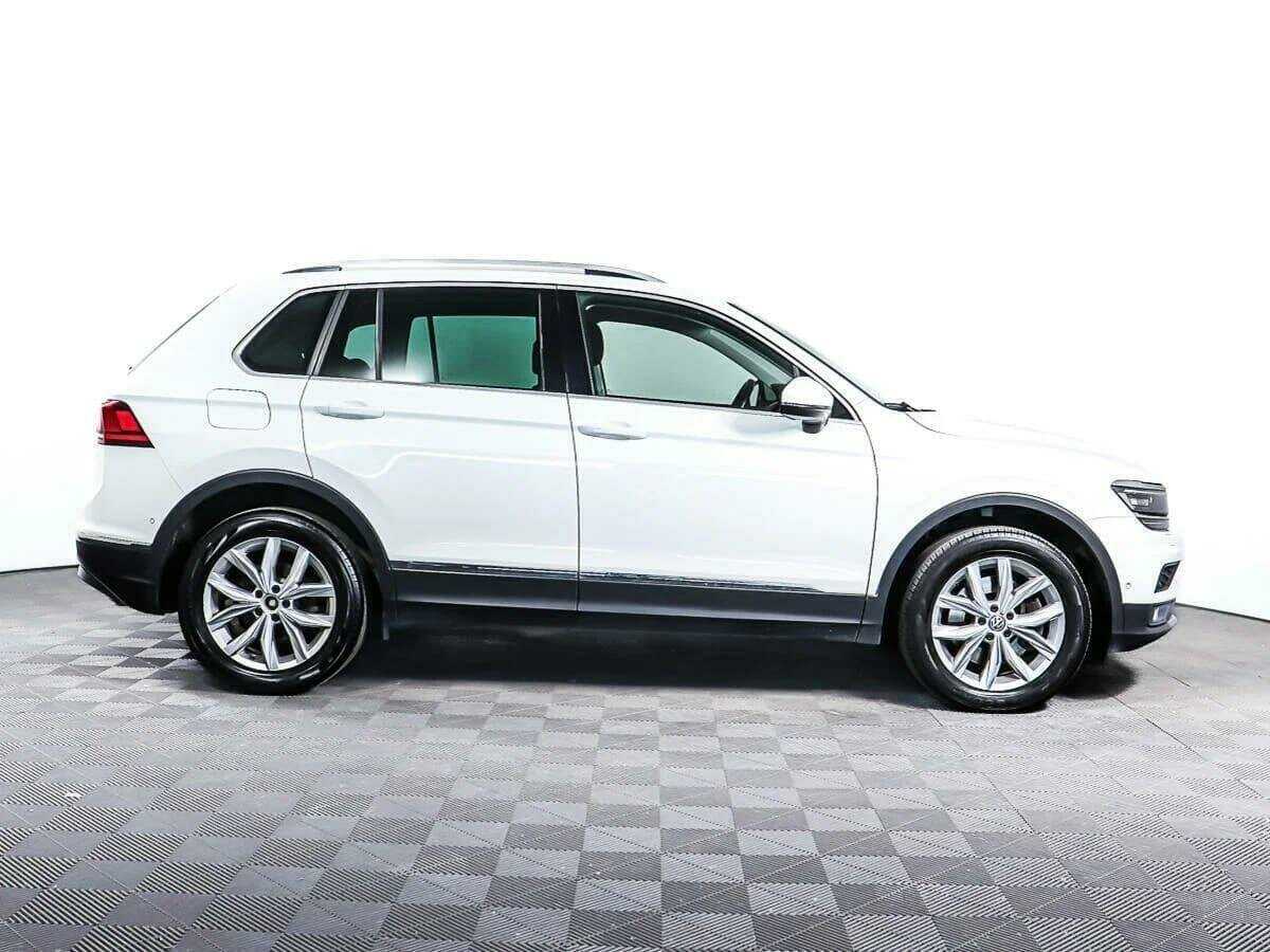 Volkswagen Tiguan, 2017 - фото №3