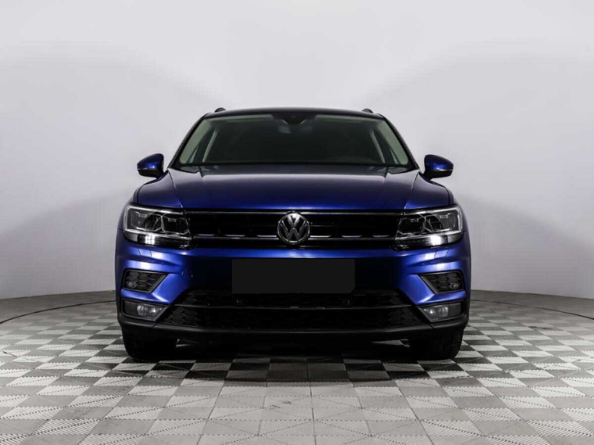 Volkswagen Tiguan L, 2019 - фото №2