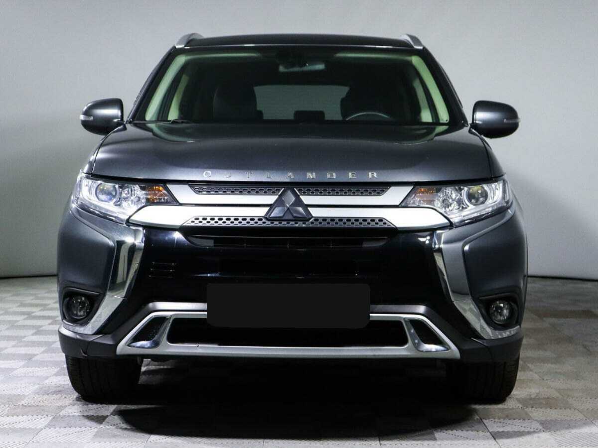 Mitsubishi Outlander, 2020 - фото №2