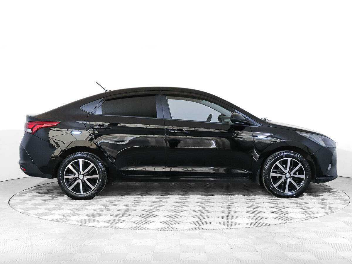 Hyundai Solaris, 2021 - фото №3