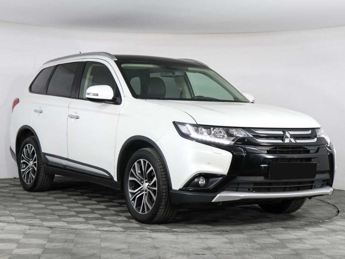 Mitsubishi Outlander, 2016 - фото №3