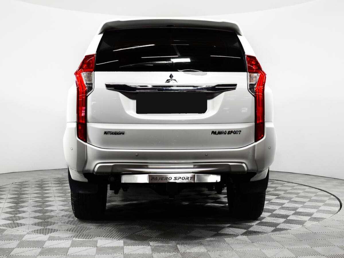 Mitsubishi Pajero Sport, 2018 - фото №4