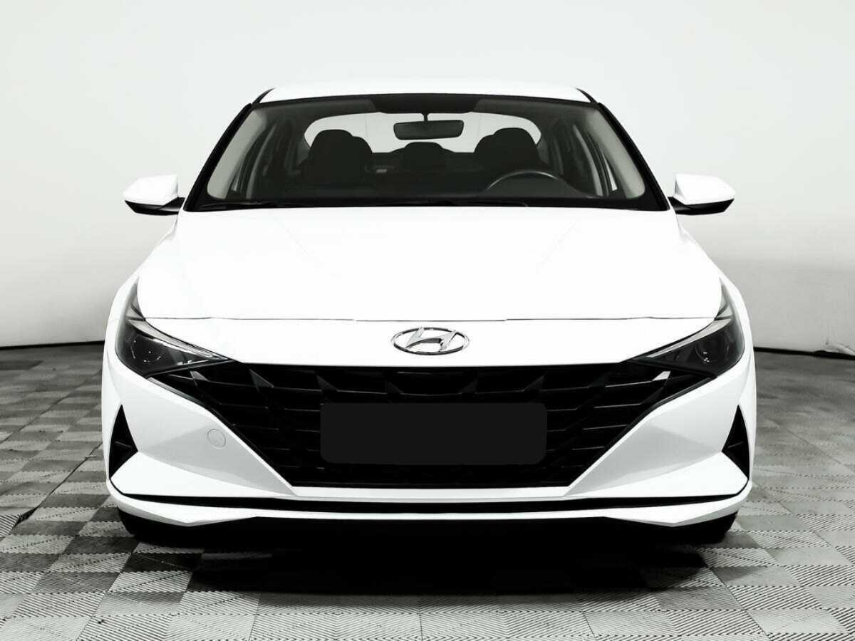 Hyundai Elantra, 2022 - фото №2