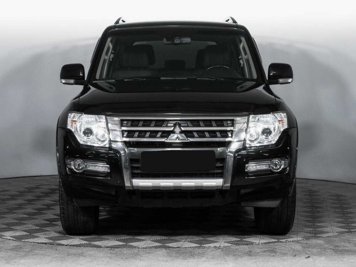 Mitsubishi Pajero, 2017 - фото №2