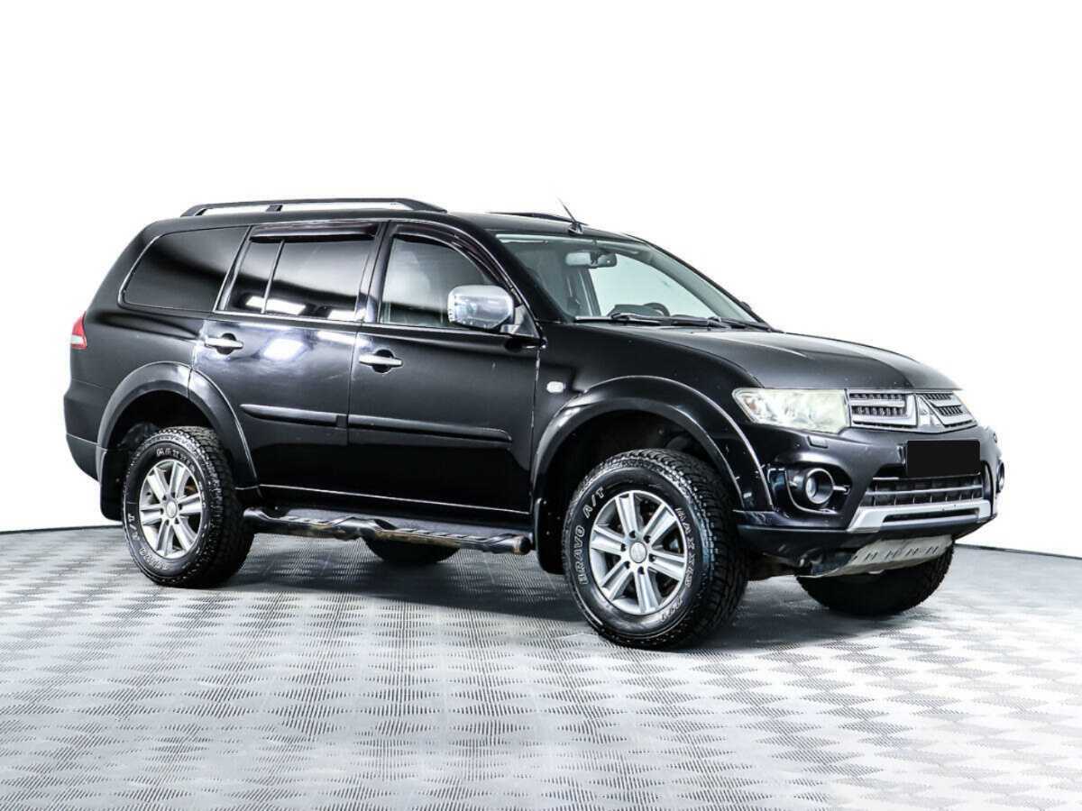 Mitsubishi Pajero Sport, 2014 - фото №2