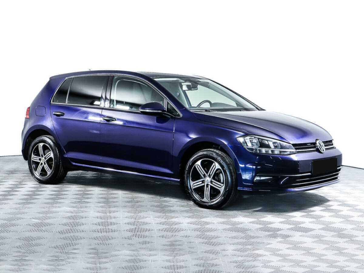 Volkswagen Golf, 2018 - фото №2