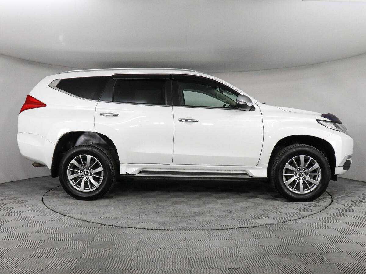 Mitsubishi Pajero Sport, 2018 - фото №4