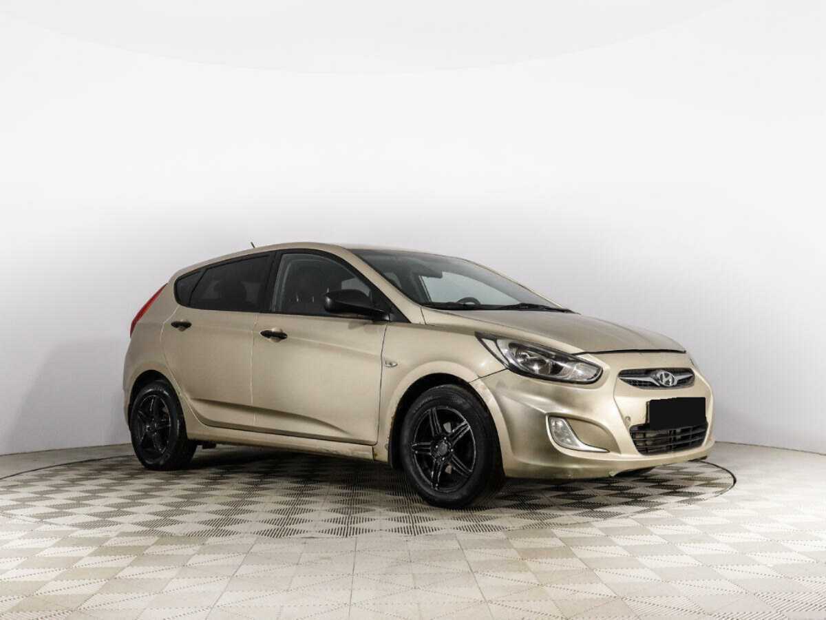 Hyundai Solaris, 2013 - фото №3