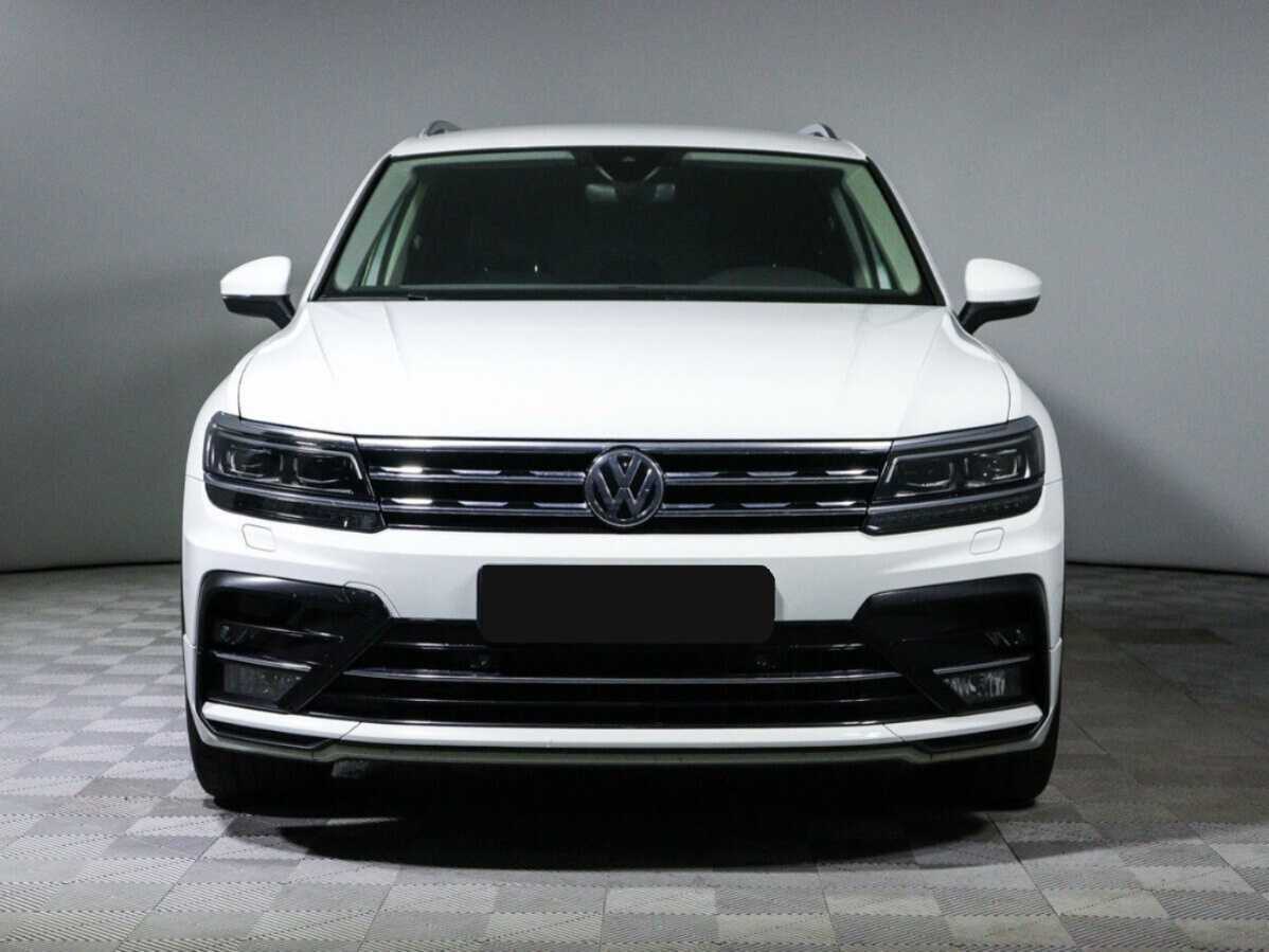 Volkswagen Tiguan, 2019 - фото №2