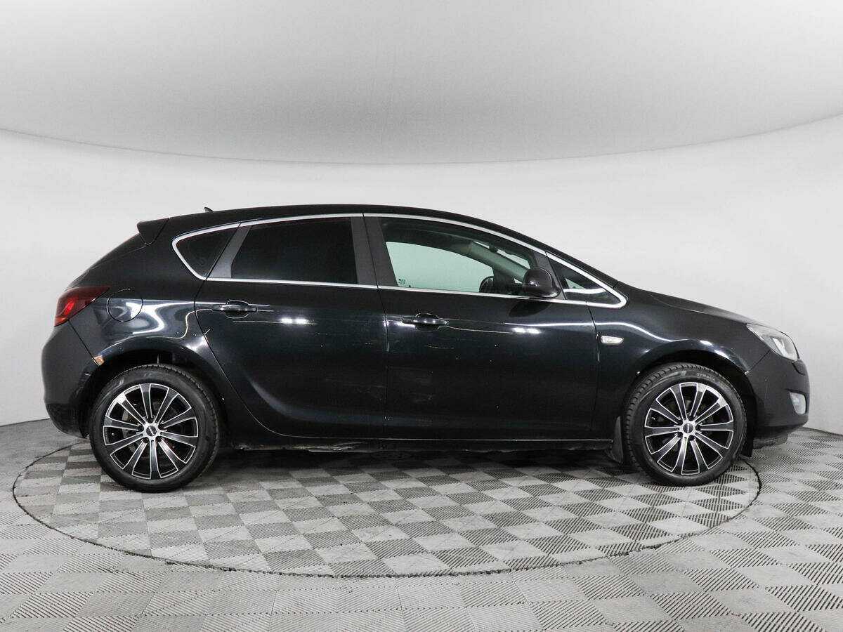 Opel Astra, 2012 - фото №4