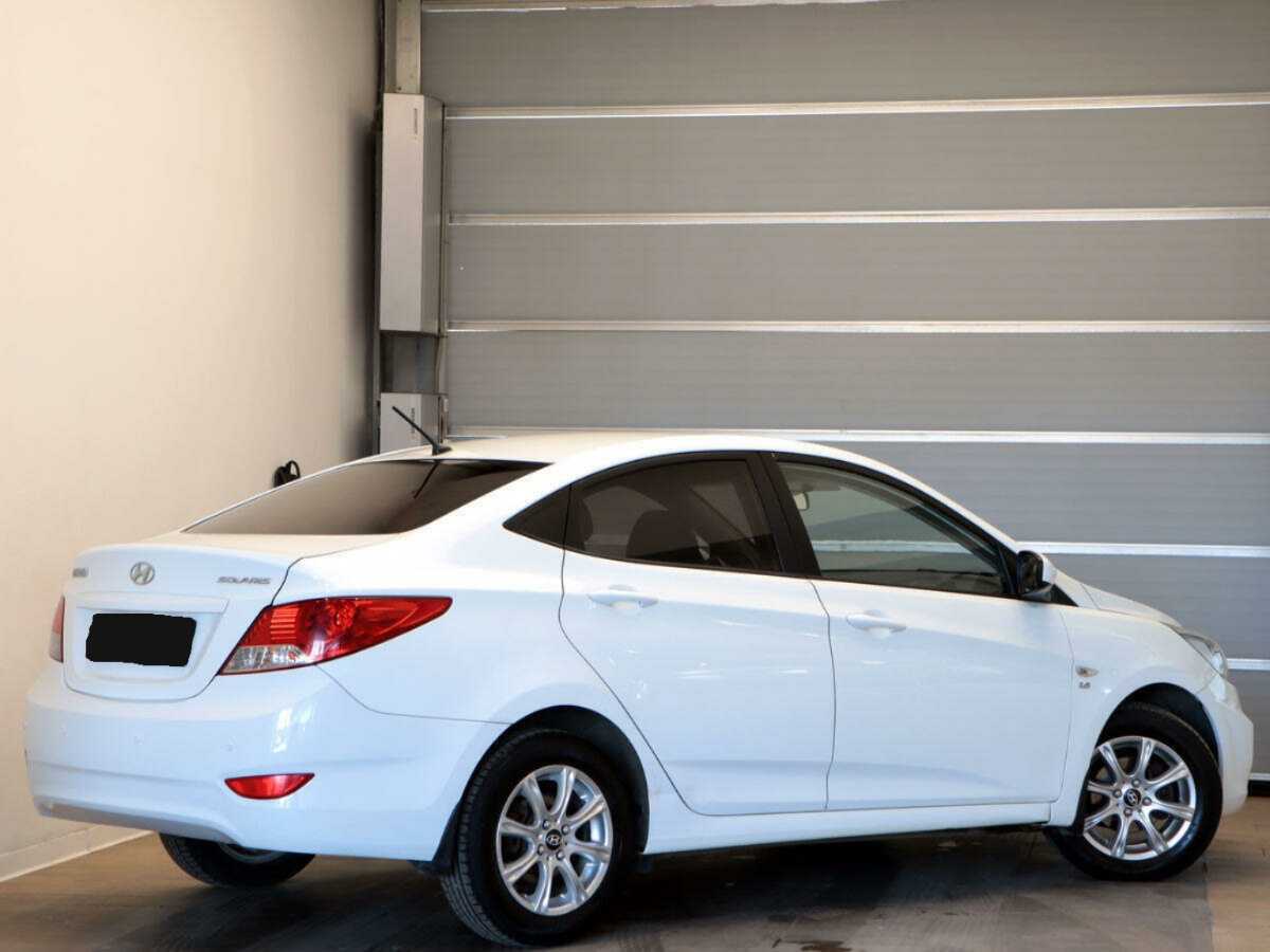Hyundai Solaris, 2013 - фото №4