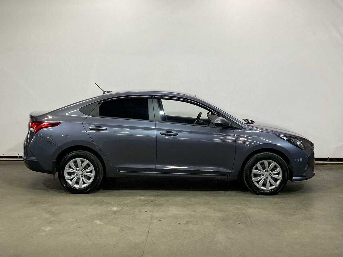 Hyundai Solaris, 2022 - фото №4