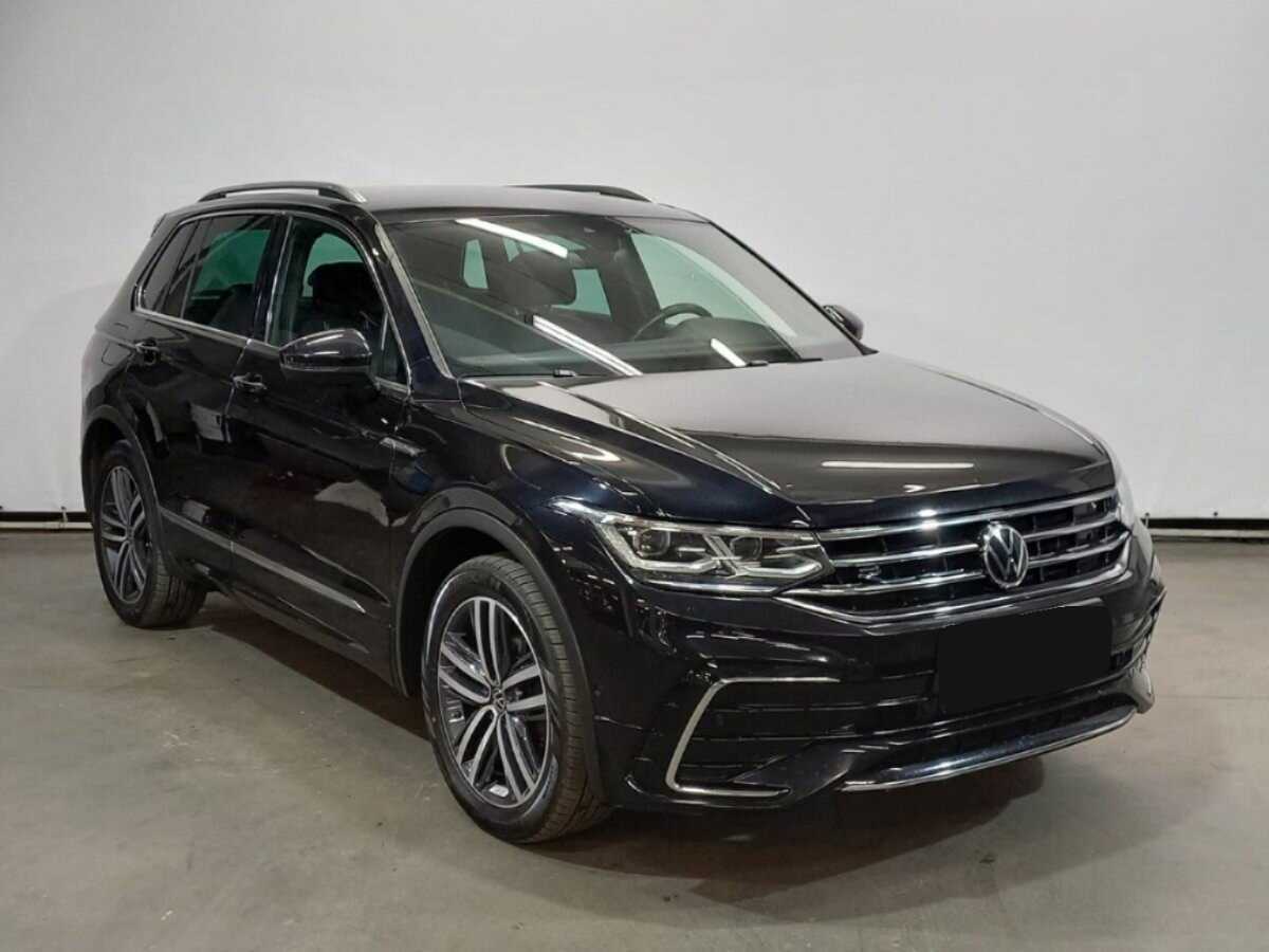 Volkswagen Tiguan, 2021 - фото №3