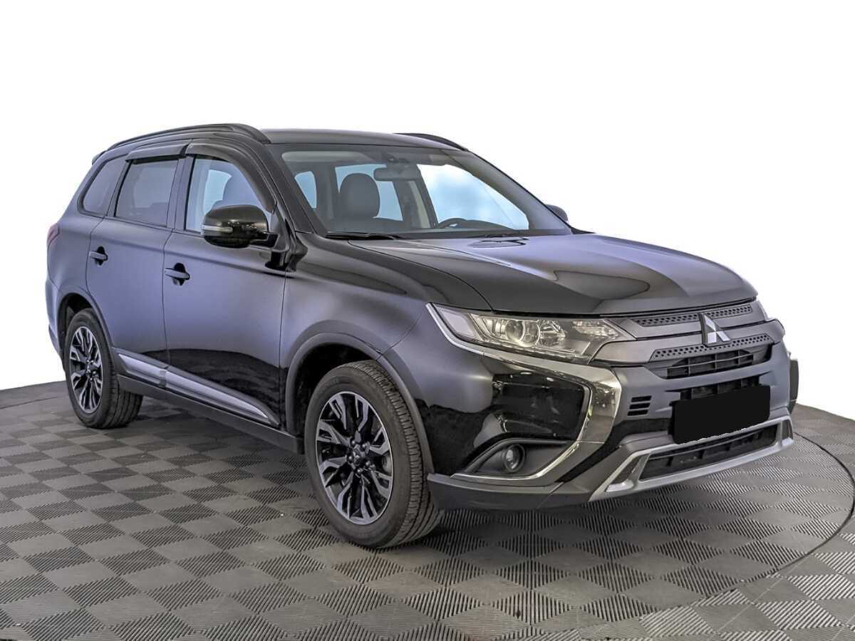 Mitsubishi Outlander, 2022 - фото №3