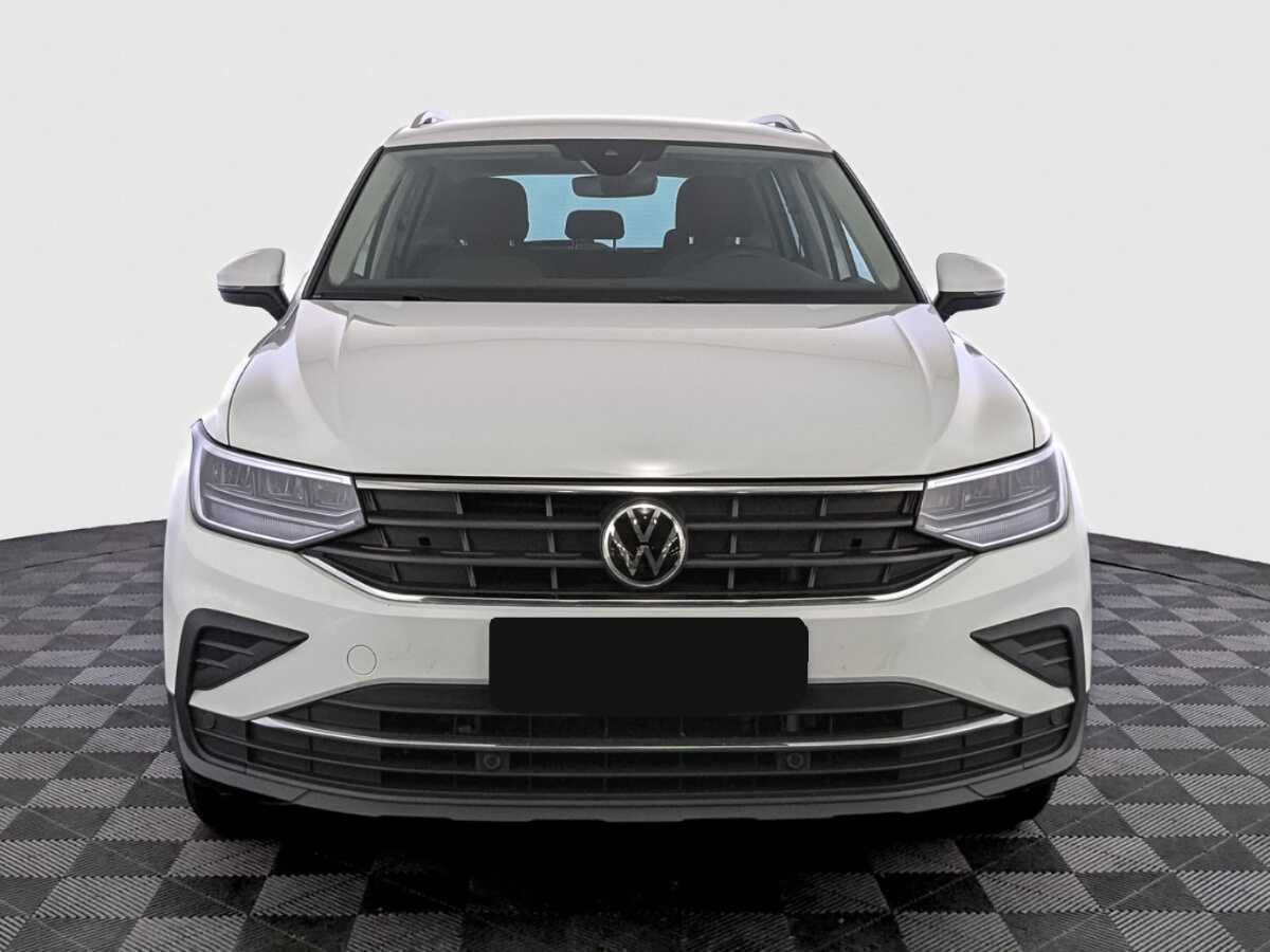 Volkswagen Tiguan, 2021 - фото №2