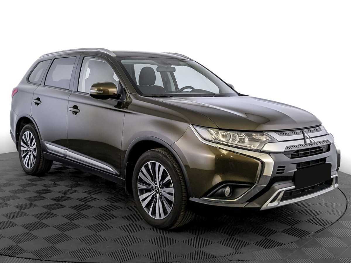 Mitsubishi Outlander, 2021 - фото №3
