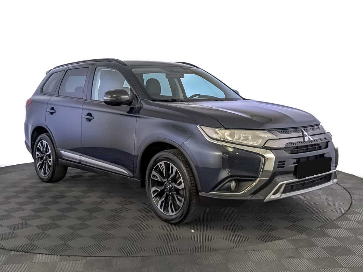 Mitsubishi Outlander, 2021 - фото №3