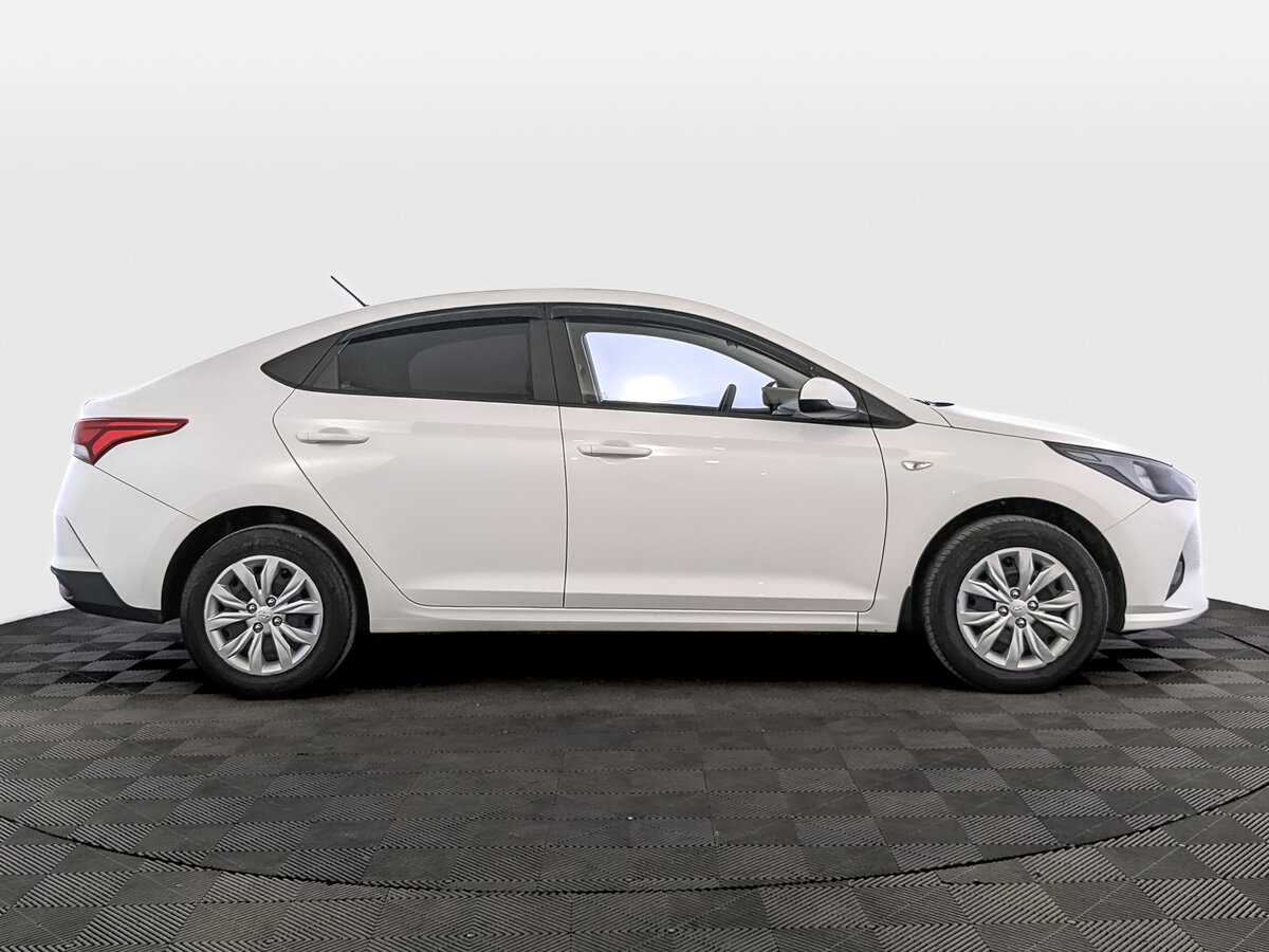 Hyundai Solaris, 2022 - фото №4