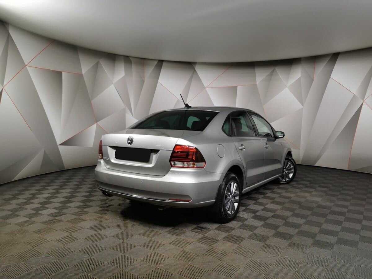 Volkswagen Polo, 2020 - фото №2