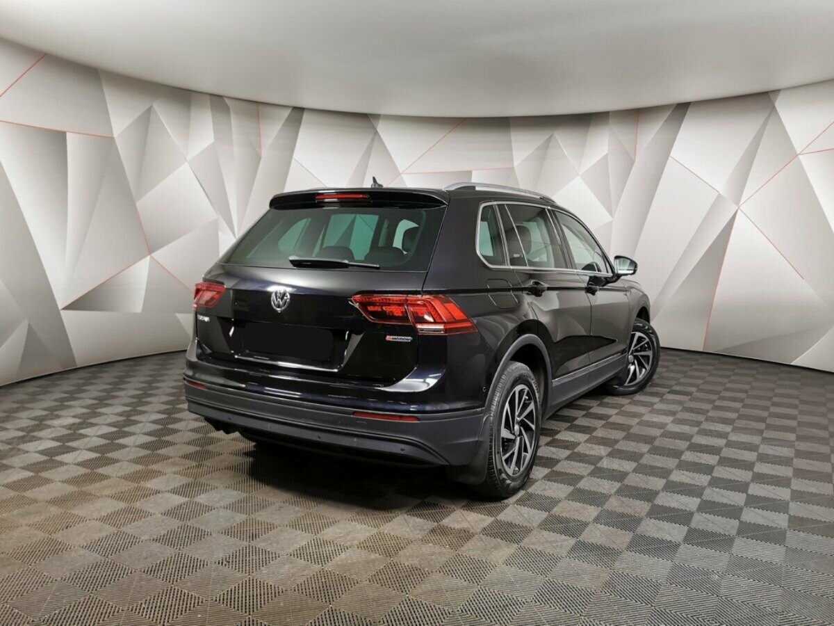 Volkswagen Tiguan, 2018 - фото №2