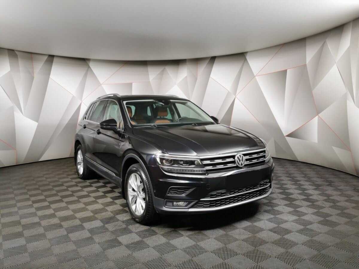Volkswagen Tiguan, 2019 - фото №3