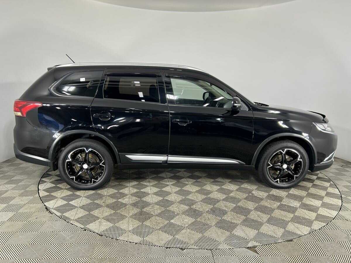 Mitsubishi Outlander, 2015 - фото №4