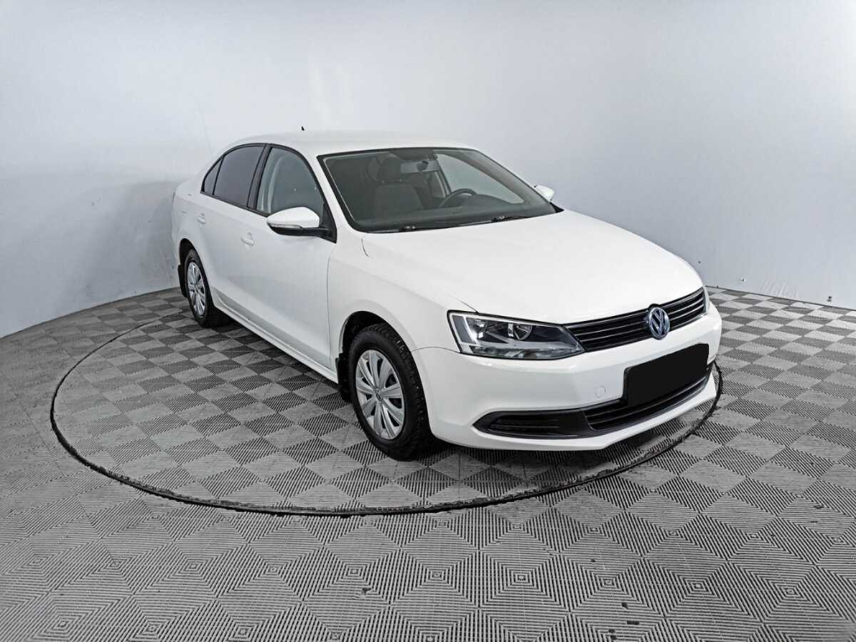 Volkswagen Jetta, 2014 - фото №3
