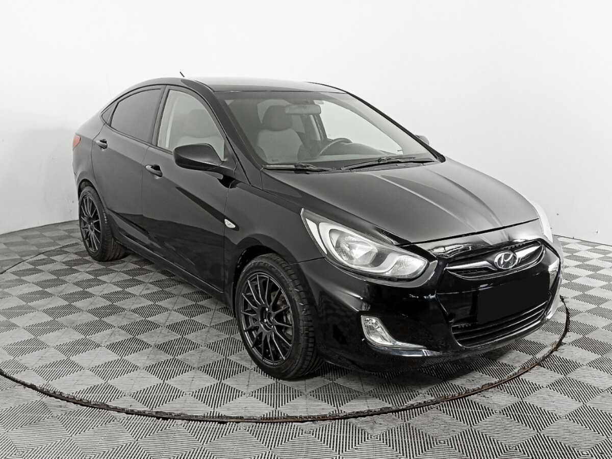 Hyundai Solaris, 2013 - фото №3