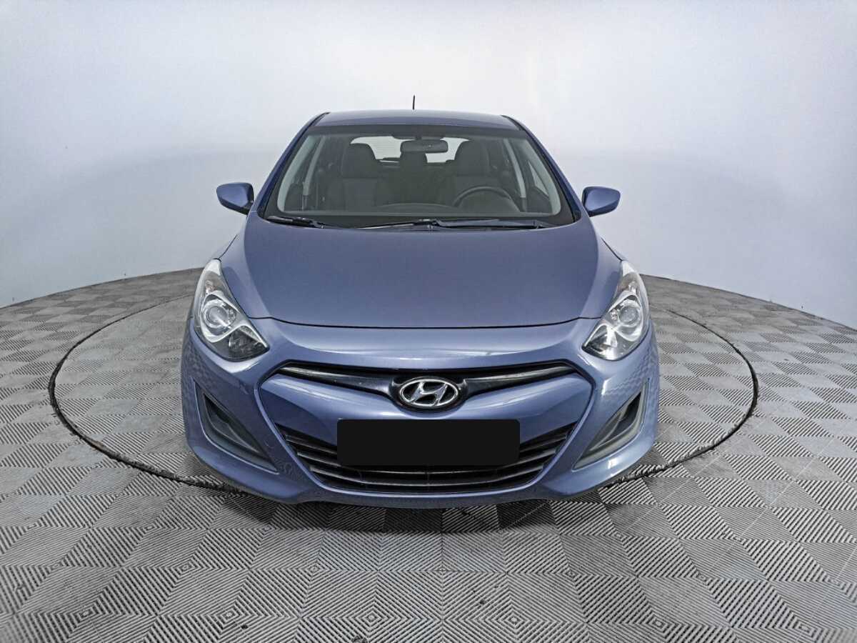 Hyundai i30, 2012 - фото №2