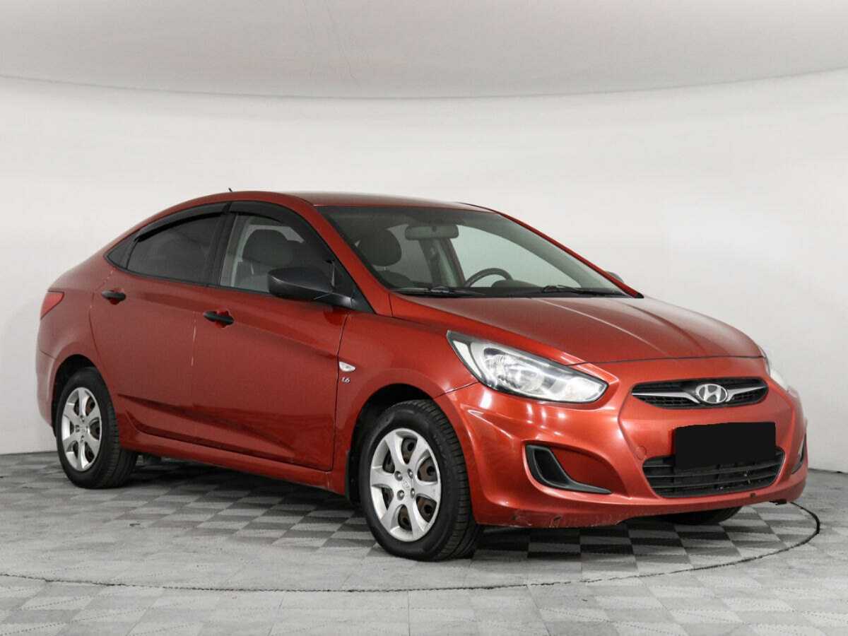 Hyundai Solaris, 2013 - фото №2