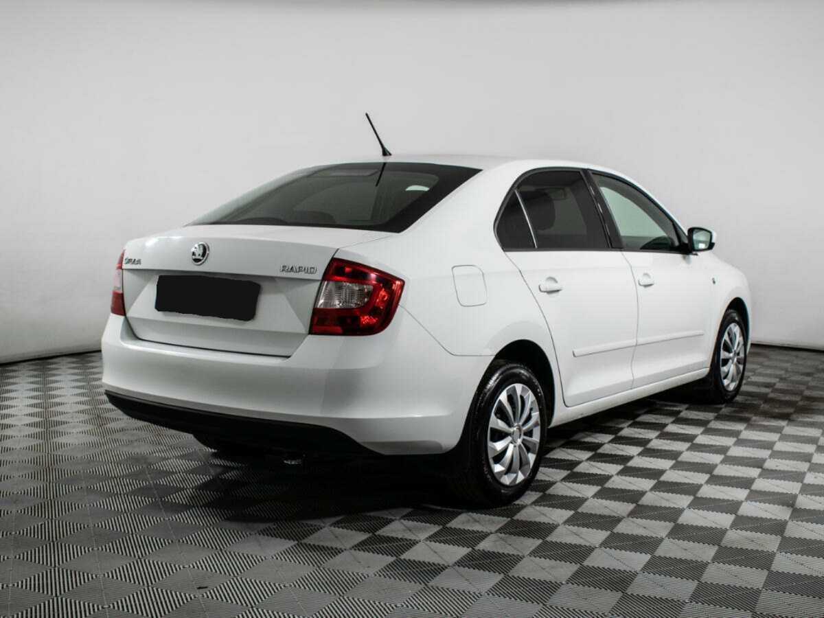 Skoda Rapid, 2014 - фото №4