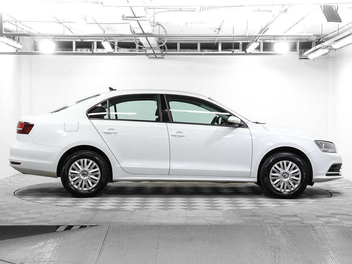 Volkswagen Jetta, 2017 - фото №4