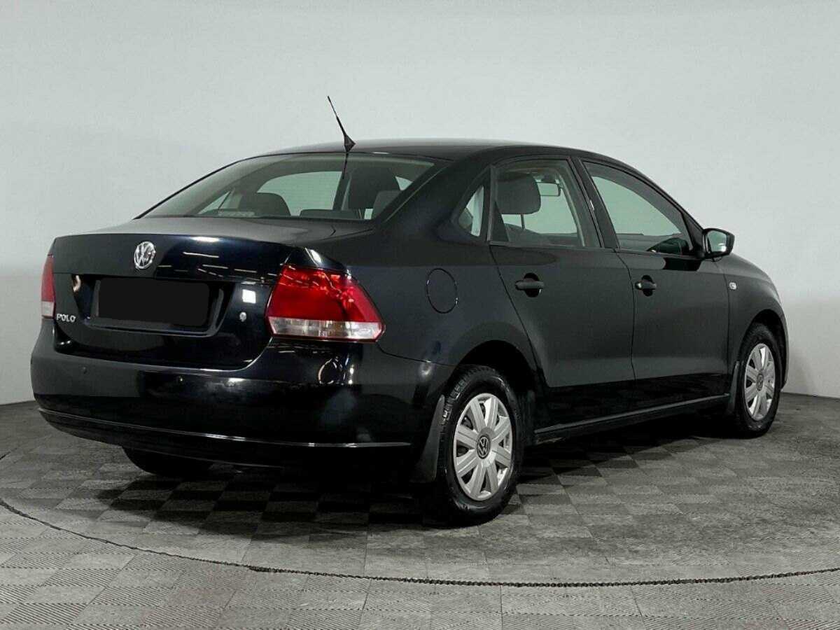 Volkswagen Polo, 2012 - фото №4