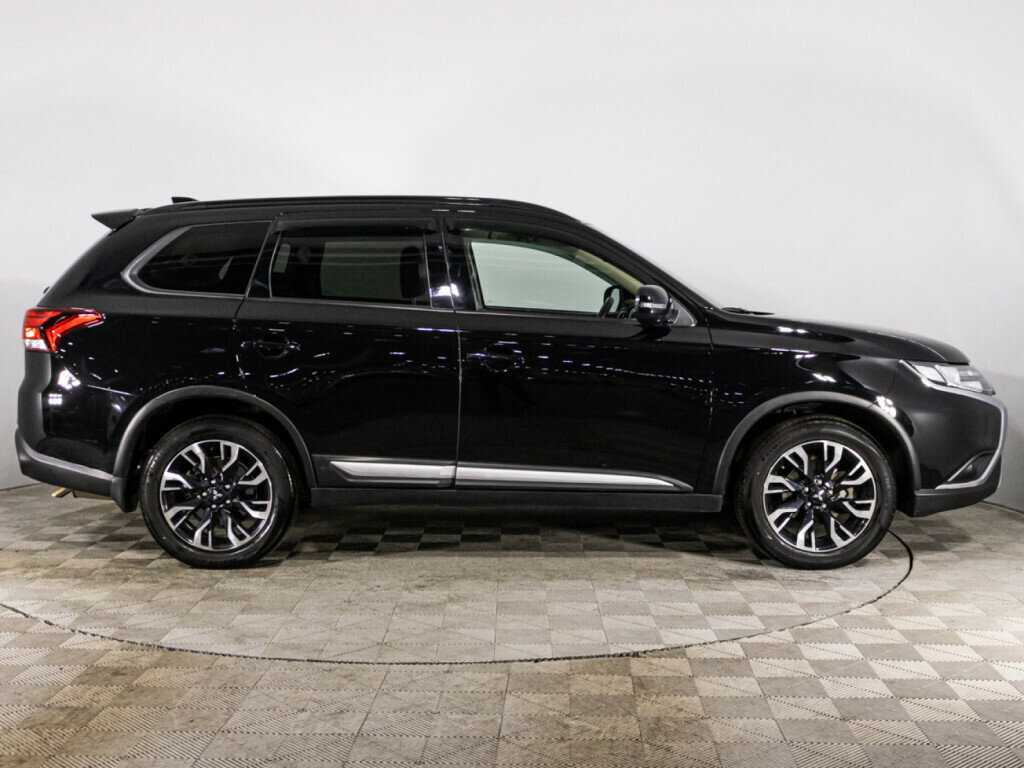 Mitsubishi Outlander, 2021 - фото №4
