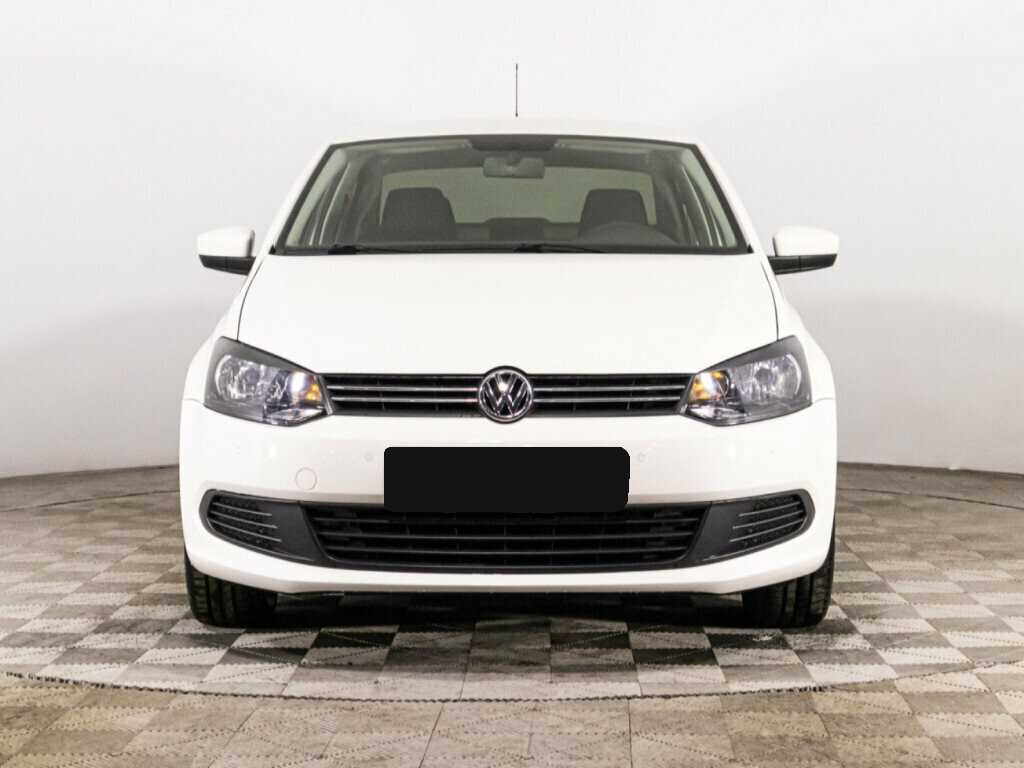 Volkswagen Polo, 2013 - фото №2