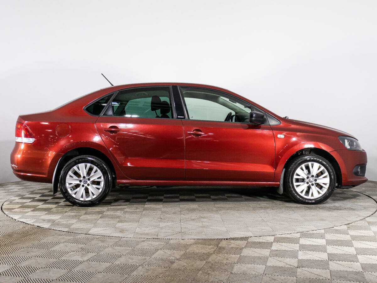 Volkswagen Polo, 2014 - фото №4