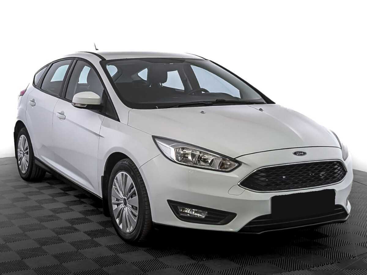 Ford Focus, 2018 - фото №3